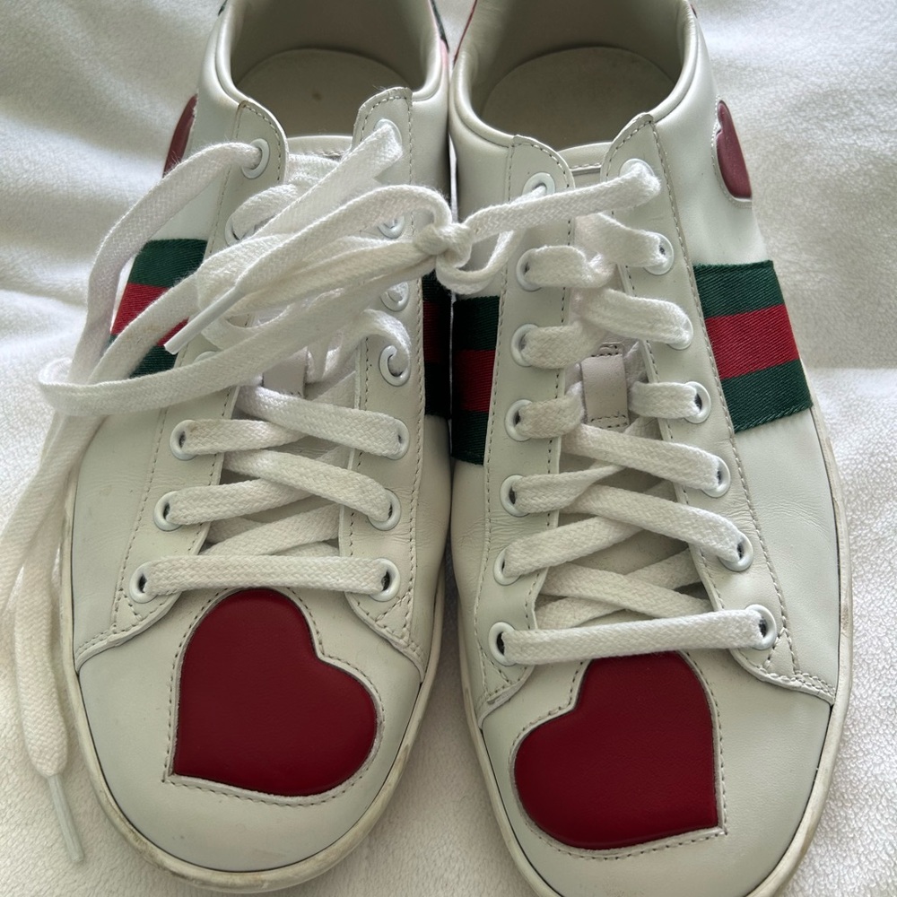 Gucci sneakers